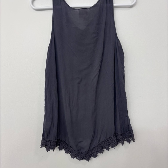 Knox Rose Green and Gray Embroidered Tops - Picture 10 of 15